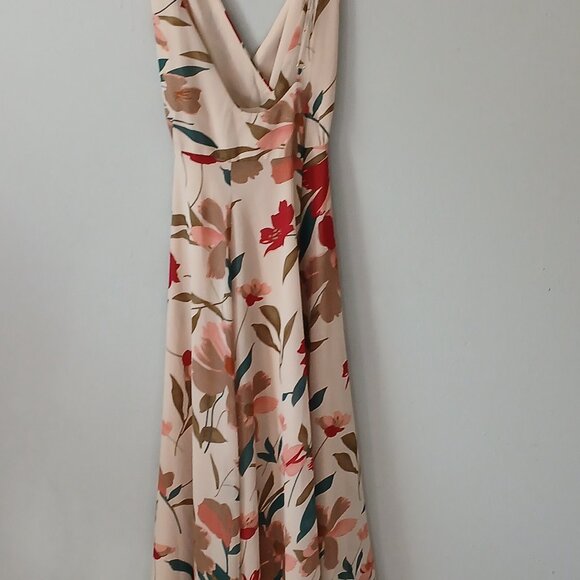 Lulu's Women's Size S Resounding Beauty Beige Floral Print Surplice Maxi Dress - Picture 12 of 16